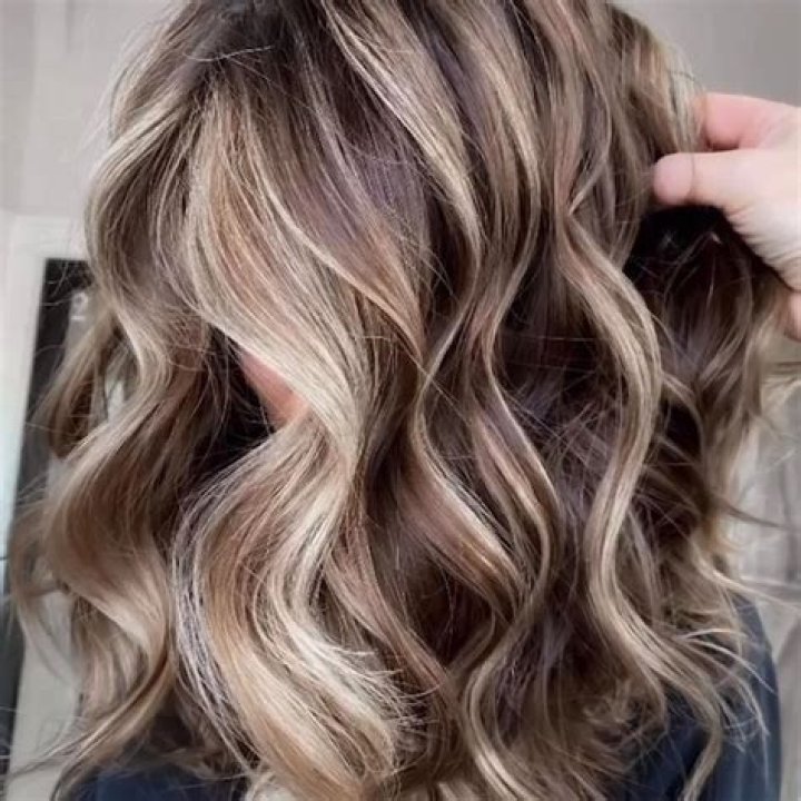 Brown and blonde hair - How To Discuss