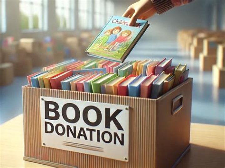 Can you donate books to the Toronto library