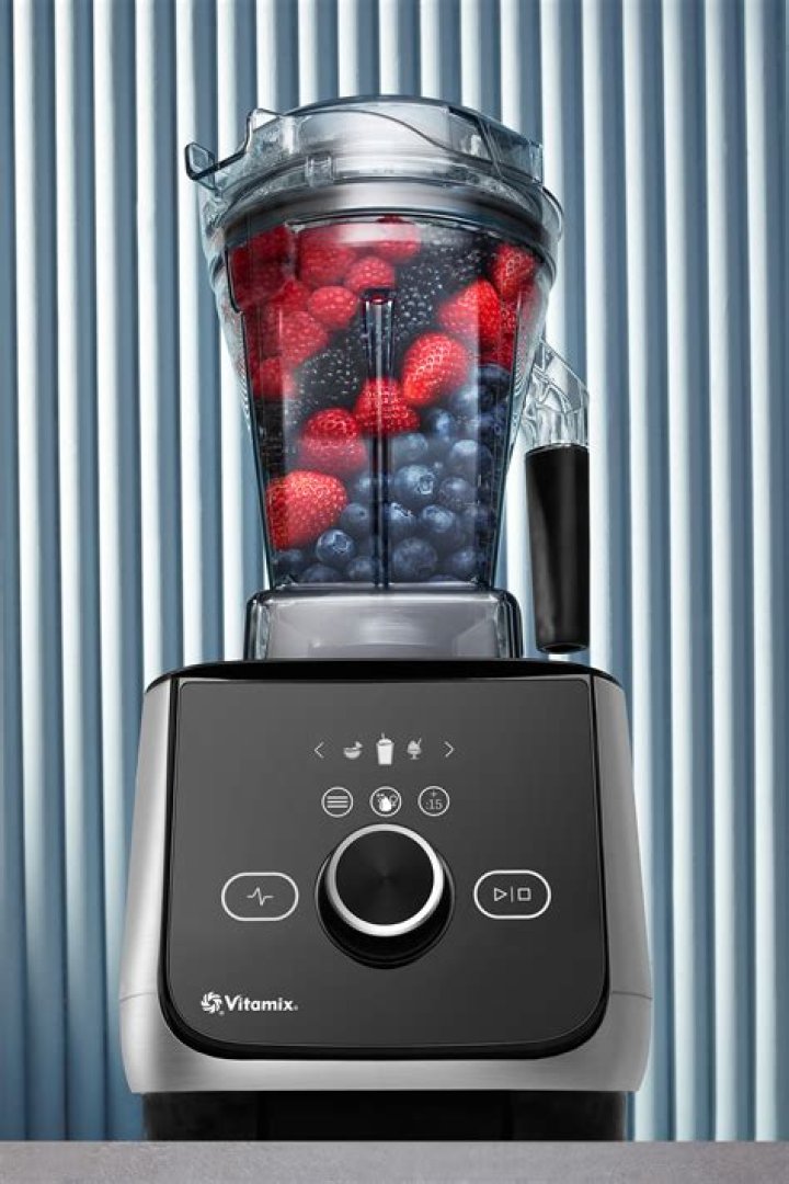 Can you grate carrots in a Vitamix