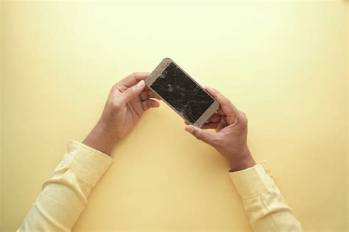 How Much Does It Cost To Repair A Bricked Phone