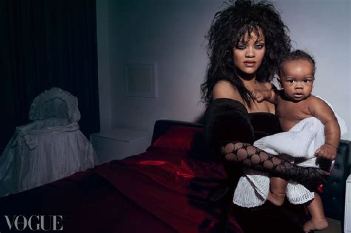 How much does Rihanna make a year