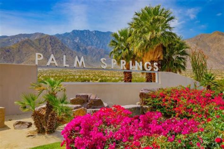 Is Palm Springs a safe city