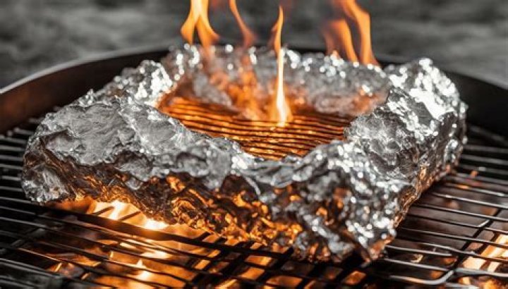 What can I use instead of aluminum foil on the grill