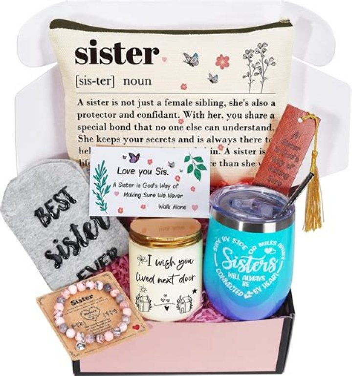 What should I get my sister for graduation